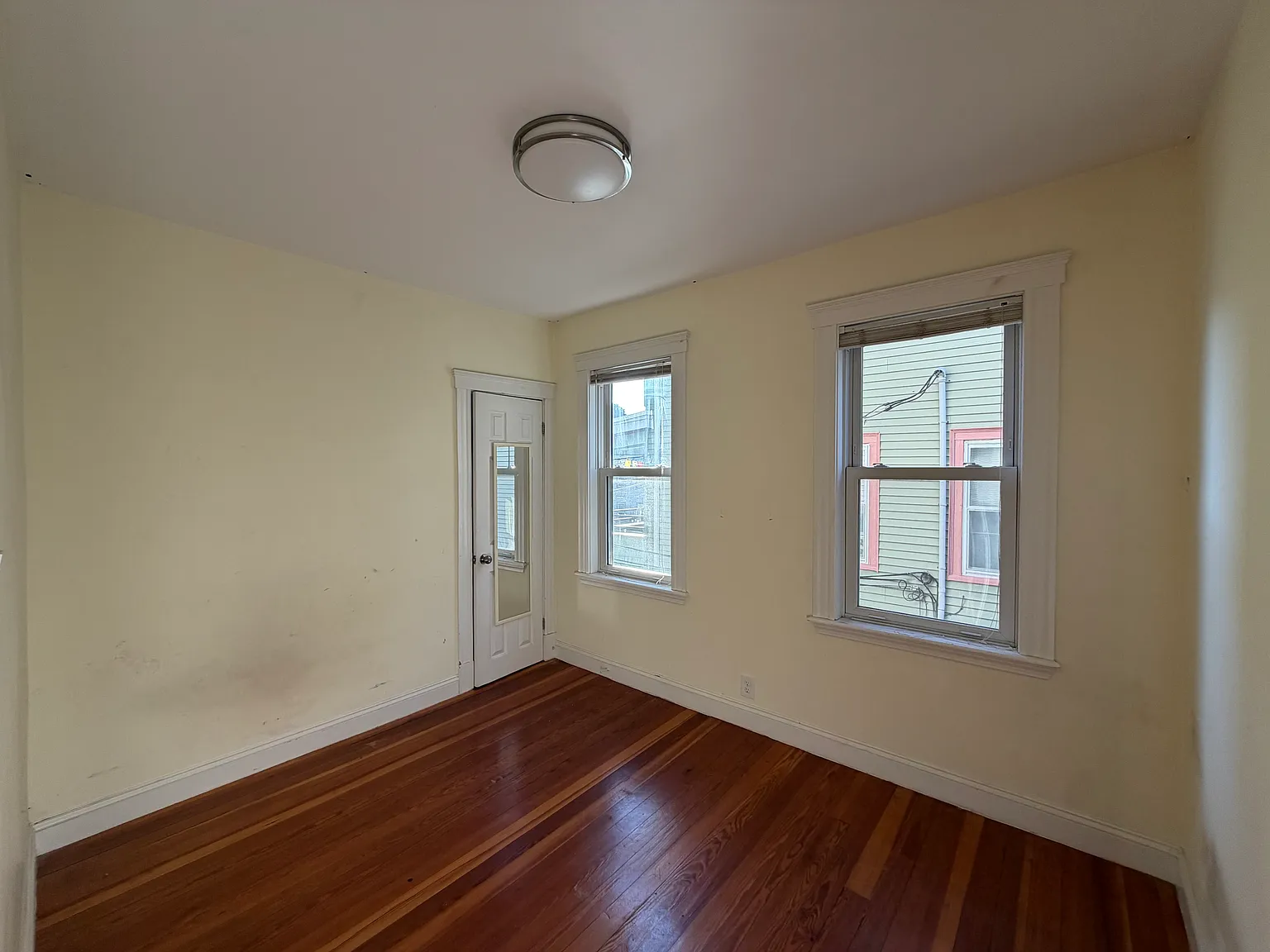 3 bed, $3,600 — Photo 3