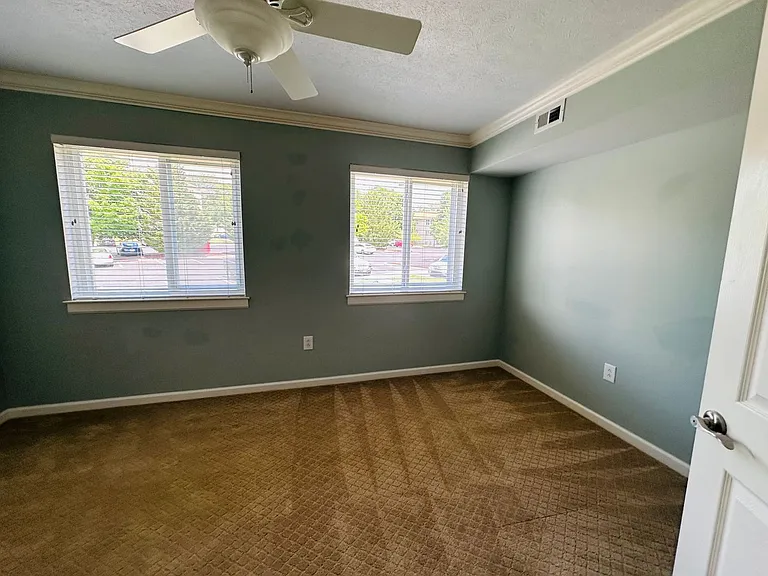 1775 Liberty Ln #66 — Photo 6