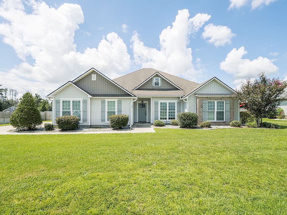 1st image of 44 Barrett Ln