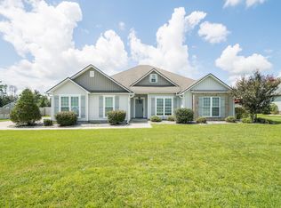 44 Barrett Ln, Lakeland, GA 31635