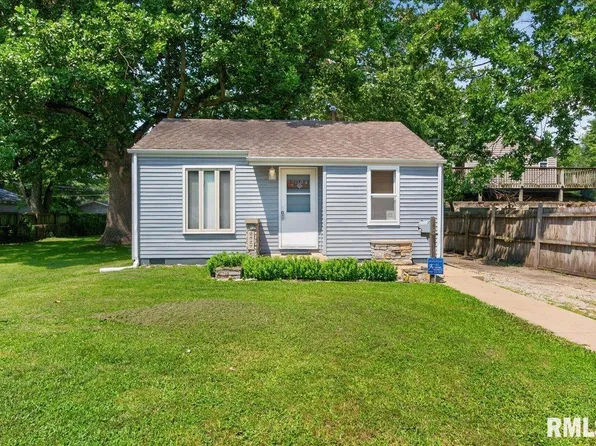 2827 S Walnut St, Springfield, IL 62704