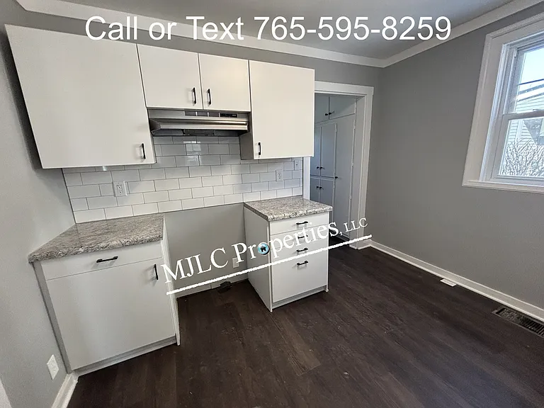 720 S Richmond St — Photo 5