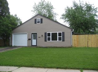 132 Tealwood Rd, Montgomery, IL 60538