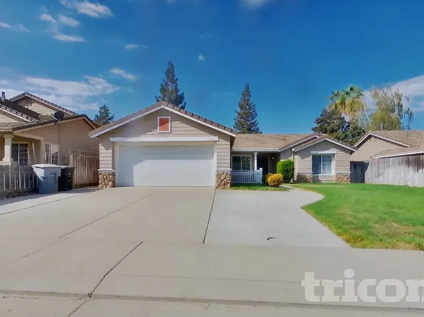 7045 Turnberry Ln, Riverbank, CA 95367