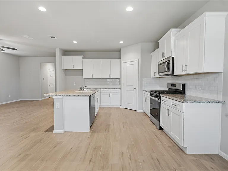 4803 Stirring Ptwy — Photo 10
