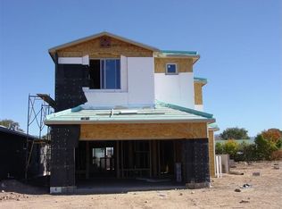 3225 Calle Nueva Vis, Santa Fe, NM 87507