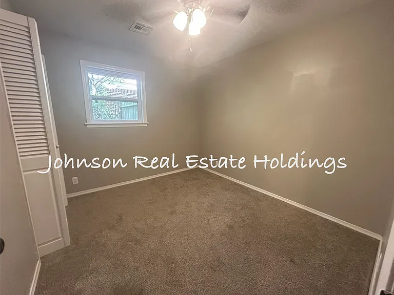 3204 Wayside Dr — Photo 12