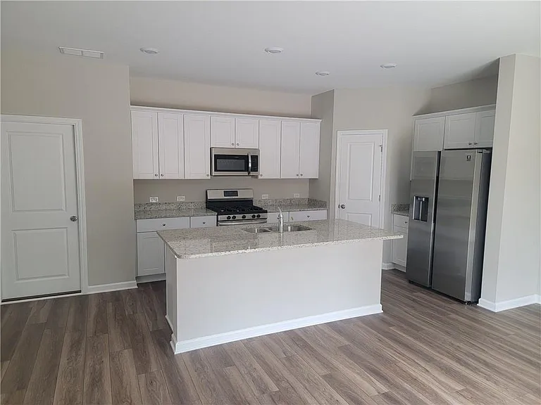 4217 Waxwing St — Photo 7