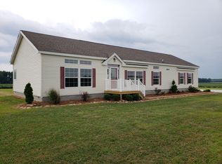 3697 E Otterbein Ln, Olney, IL 62450
