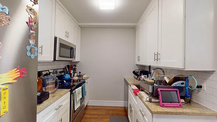 Rented by Bond New York | media 4