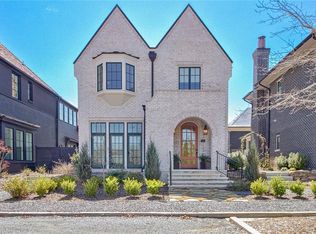 250 4th St, Fayetteville, GA 30214