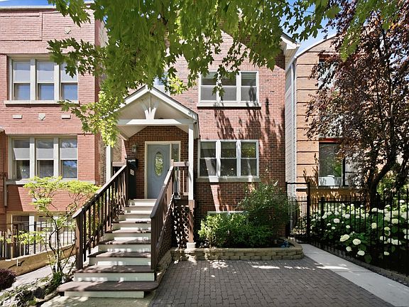 2nd image of 2112 W Superior St