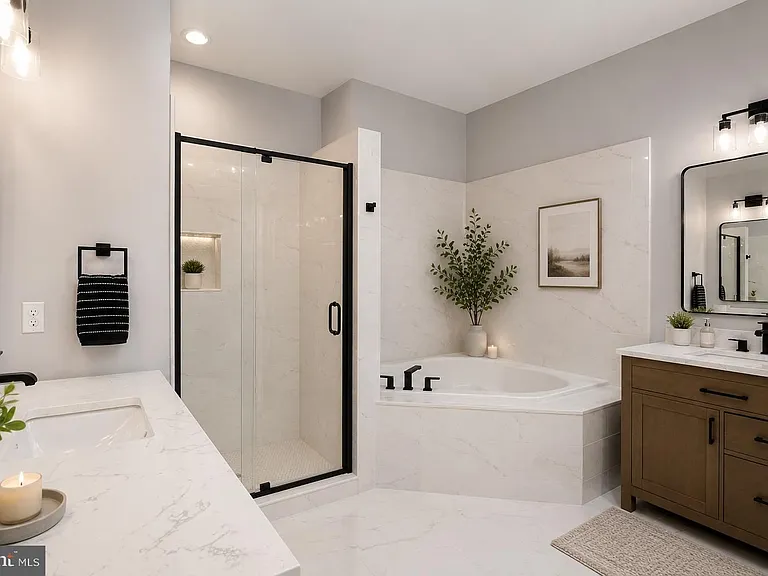104 Hicks Aly — Photo 16