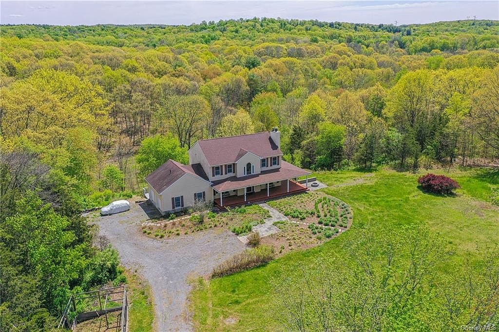 656 Traver Road, Pleasant Valley, NY 12569 MLS H6244794 Zillow