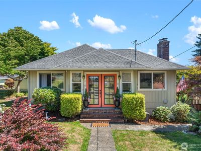 719 Peters, Raymond, WA, 98577