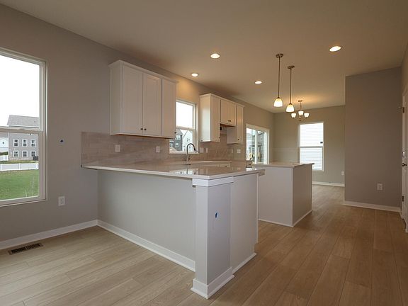 3rd image of 4570 Burgstaller Ct