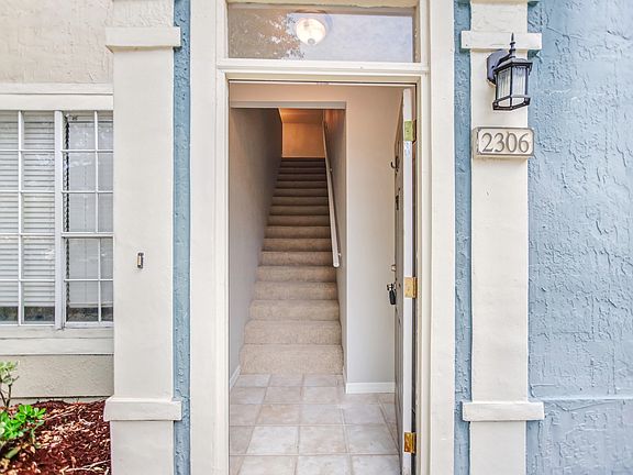 2nd image of 13703 RICHMOND PARK Drive N #2306
