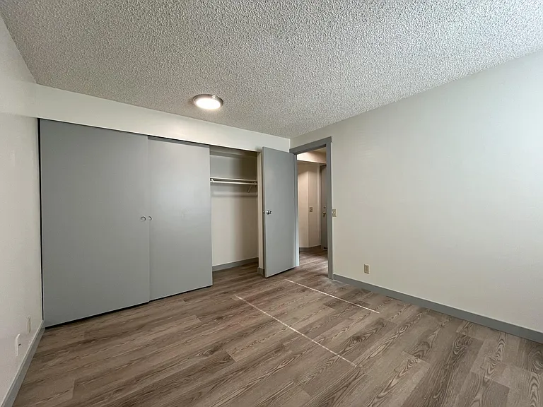 441 Smithers Ave S #2 — Photo 11