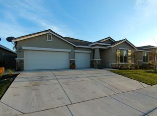 3521 W Elowin Ave, Visalia, CA