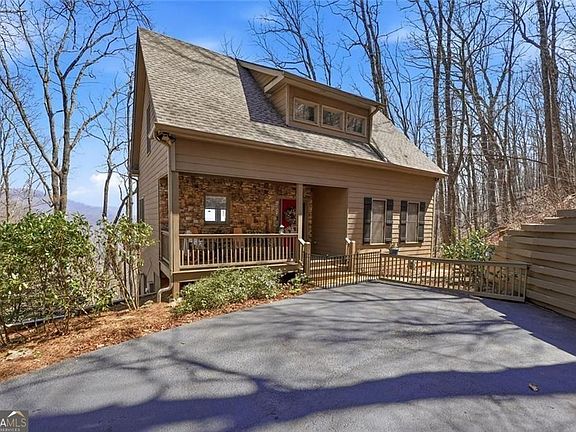 3rd image of 511 Hickory Trl