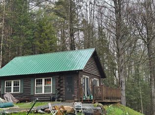 272 W Hill Rd, Craftsbury, VT 05826
