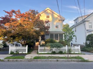 121 Myrtle St FLOOR 1, Melrose, MA 02176