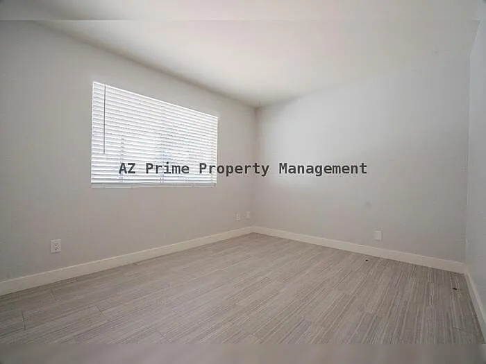 8139 E Osborn Rd — Photo 13