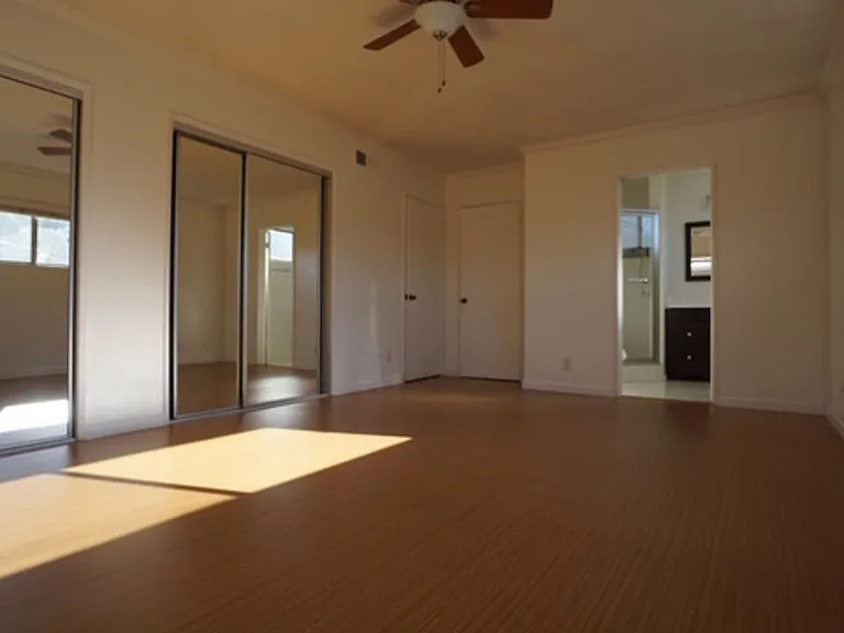 1538 Stanford St #15 — Photo 2