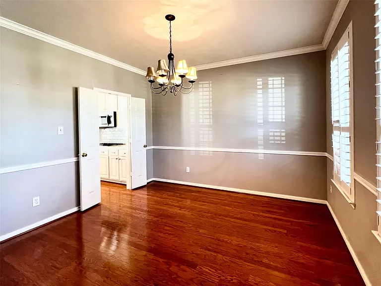 19911 Stonelodge Dr — Photo 6