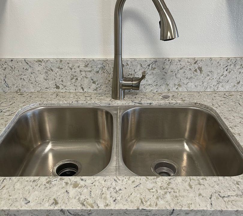 1st image of 4168 Illinois St APT 6