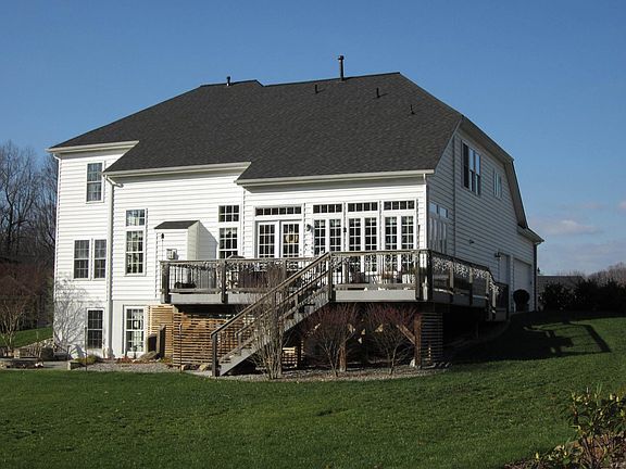 Convenient to Rt 202, I95, Wilmington & Philly.