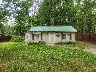 611 Pine St, Harrison, MI, 48625