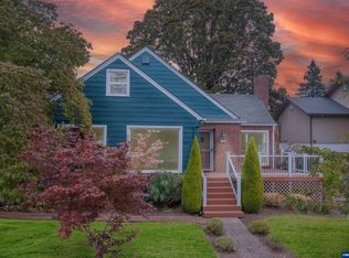 895 Hilltop Dr NW, Salem, OR 97304