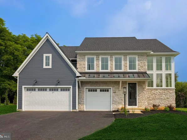 965 Royal Rd, Annville, PA 17003