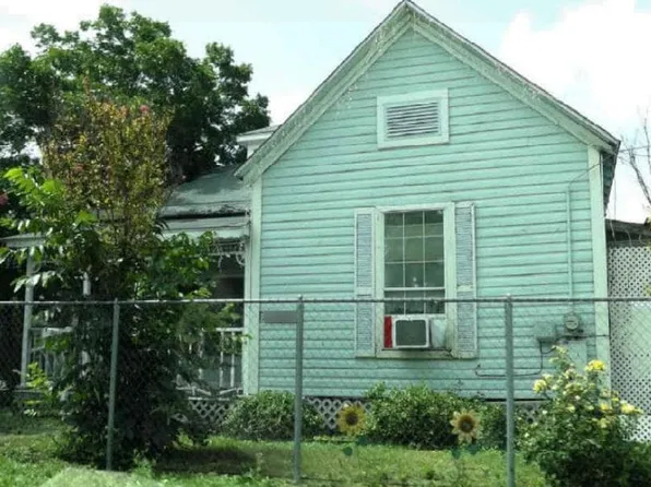 3102 W Houston St, San Antonio, TX 78207