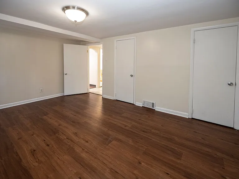 3901 Roosevelt Blvd — Photo 22