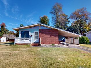 109 London Lane, Jacksonville, NC 28546