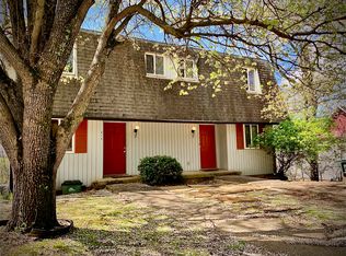 217 N Fletcher Ave #217, Fayetteville, AR 72701