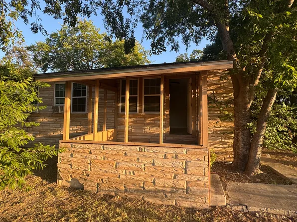 944 Thompson Pl #2, San Antonio, TX 78226