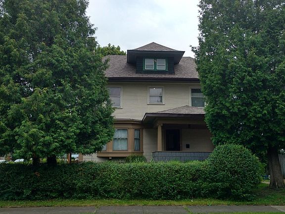 Elegant Early Craftsman on quiet, park-like street. Friendly neighbors.