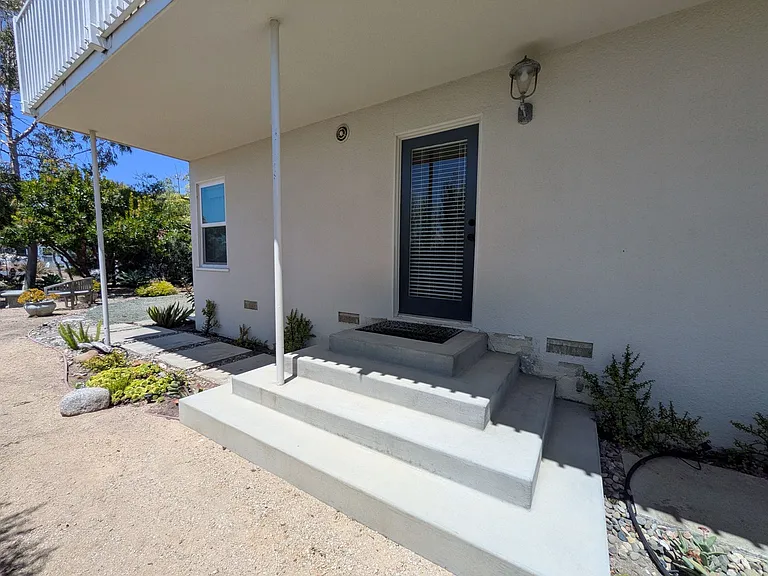 351 Franklin Dr #A — Photo 3