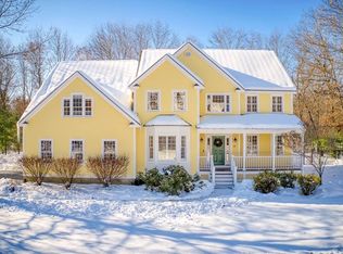 28 Whispering Way, Stow, MA 01775