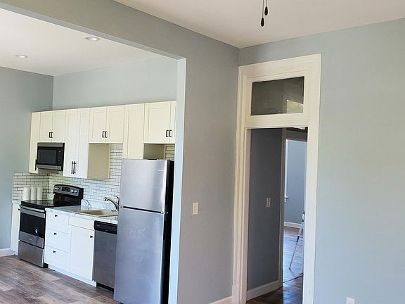 2nd image of 3663 Liermann Ave