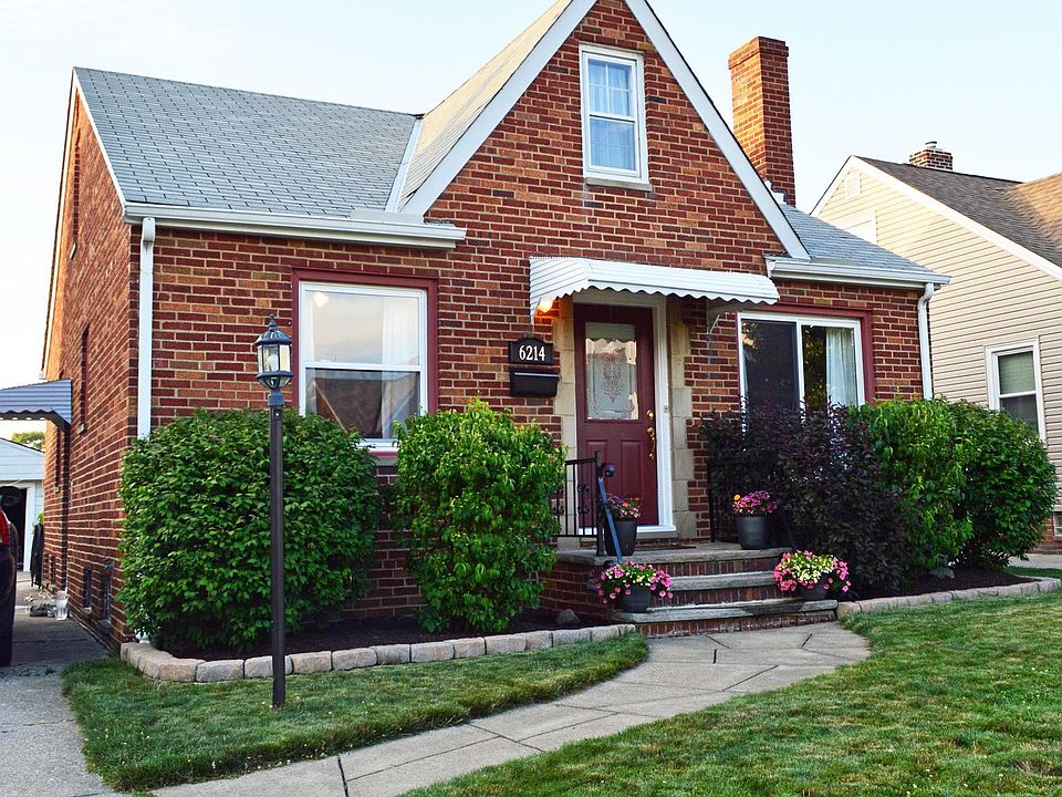 1st image of 6214 Hampstead Ave