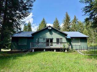 7471 E Honeysuckle Rd, Athol, ID 83801