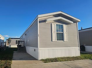 28 W Acree Dr #Wa28, Greenwood, IN