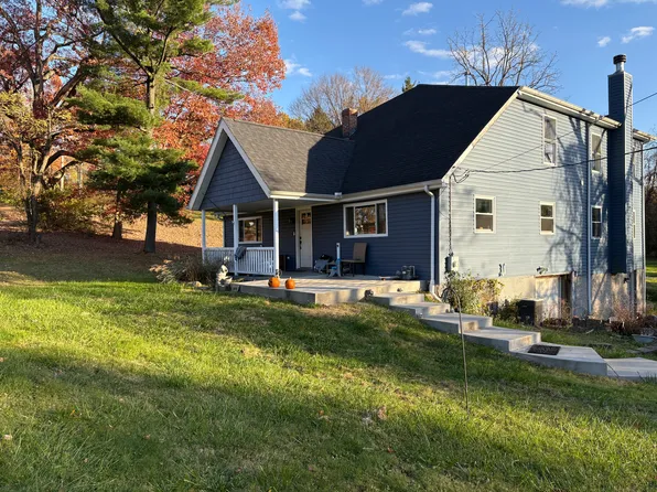 14700 Ardara Rd, North Huntingdon, PA 15642