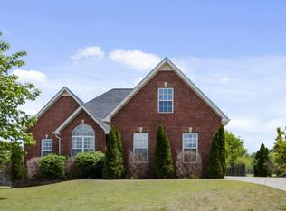 3924 Henricks Hill Dr, Smyrna, TN 37167