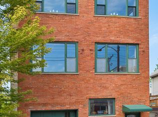 938 N Racine Ave #3, Chicago, IL 60642