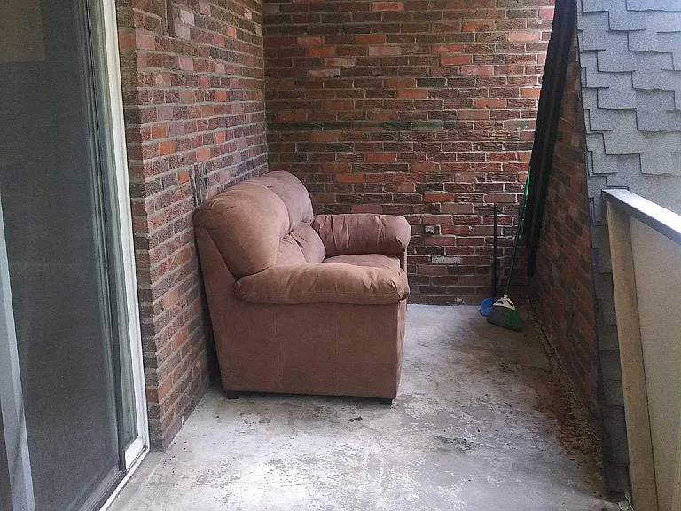 1260 York St #310 — Photo 8